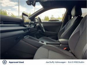 Volkswagen T-Roc R-LINE 1.5TSI 150HP MHEV - Image 4