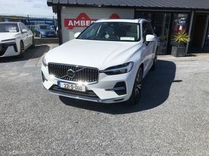 2022 VOLVO XC60 2.0 PETROL HYBRID AWD - Image 2