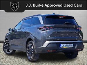 Peugeot 5008 GT Exclusive 145, Automatic, Hybrid - Image 4