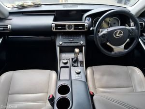 Lexus IS 300 H EXECUTIVE EDITION E-C E-CVT 4DR 2.5 - Image 4