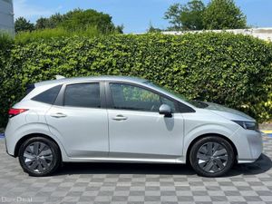 Nissan Note 1.2 HYBRID AUTO // VERY LOW MILEAGE // - Image 2