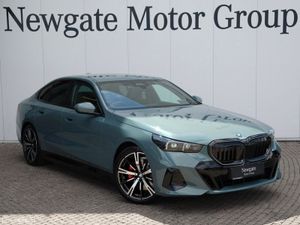 BMW 5-Series 530E M SPORT PRO - Image 4