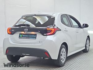 Toyota Yaris 1.5 G Hybrid Auto - Image 3