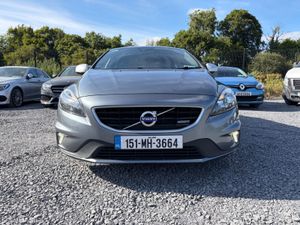 2015 VOLVO V40 R-DESIGN 1.6 115 BHP - Image 4