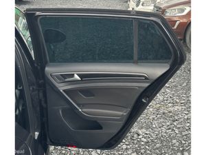 Volkswagen Golf R  - 2.0L Automatic petrol (0640) - Image 4