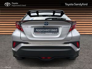 Toyota C-HR HYBRID SPORT // REAR CAMERA // BLUETOO - Image 4