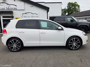 Volkswagen Golf 1.2 AUTO COMFORTLINE - Image 2