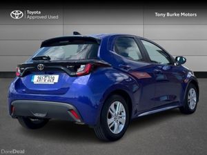 Toyota Yaris - Luna - 1.5 Hybrid - Automatic &ndas - Image 2