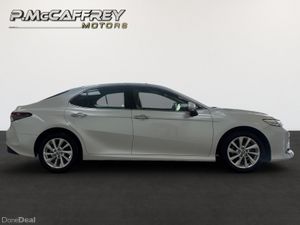 2021 Toyota Camry 2.5 Self Charging Hybrid - Image 4