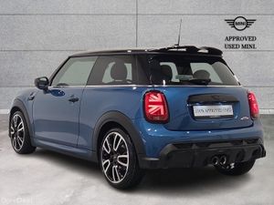 Mini Cooper John Cooper Works - Image 3