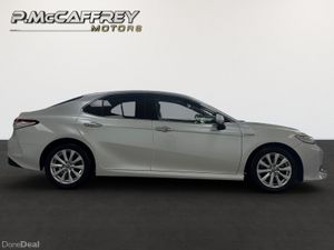 2020 Toyota Camry 2.5 Self Charging Hybrid - Image 4
