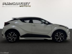 2019 Toyota C-HR Luna Sport Leather Reversing Came - Image 4