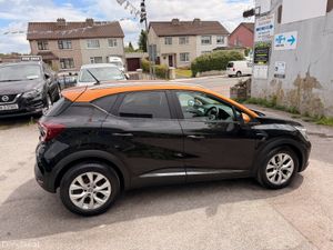 Renault Captur 2020 New shape with low milage - Image 2