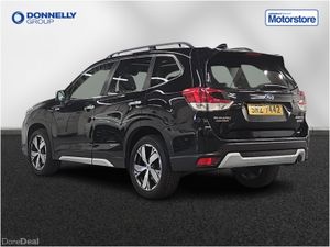 Subaru Forester 2.0i e-Boxer XE Premium 5dr Linear - Image 3