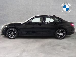 BMW 3-Series 318d Sport Saloon - Image 4