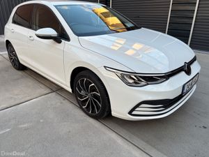 2024 Volkswagen Golf 1.0 TSI 110 HP LIFE - Image 2