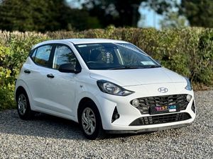 2023 Hyundai i10 Classic 1.0 Petrol Manual - Image 2