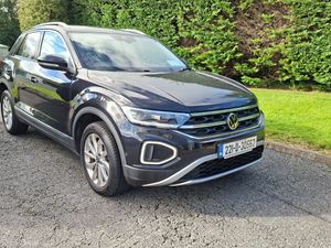 Volkswagen T-Roc 2022. 1.0L Petrol - Image 3