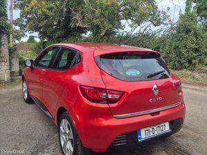 Renault Clio 2017 1.2 petrol - Image 3