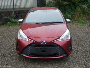 2017 Toyota Vitz Hybrid - Image 2