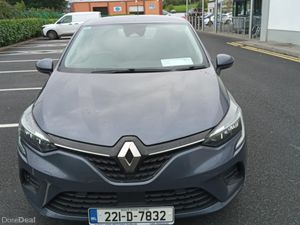RENAULT CLIO / 2022 / 1.0 PETROL / MANUAL - Image 2