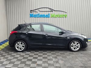 2013 Hyundai i30 1.6 CRDi Classic - Image 2