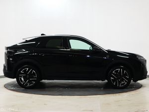 *50* 2025 Peugeot 3008 1.2 gt - Image 3