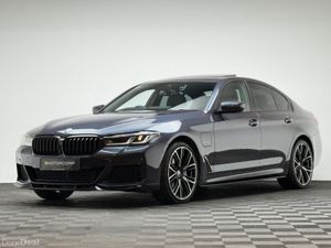 BMW 5-Series 530E M SPORT PRO XDRIVE *SUNROOF* - Image 3