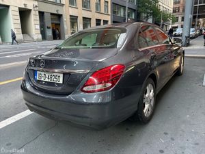 2016 Mercedes-Benz C-Class C-200 Auto 2.0 Petrol - Image 4