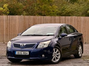 Toyota Avensis 2009 2L D-4D Terra Manual low KM - Image 2