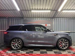 2024 Land Rover Range Rover Automatic - Image 4
