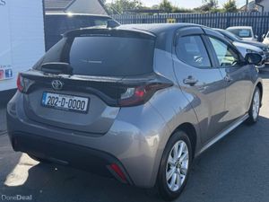 Toyota Yaris G 1.5 AUTO - Image 4