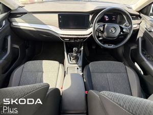 Skoda Octavia STYLE 2.0 TDI 150HP 5DR - Image 2