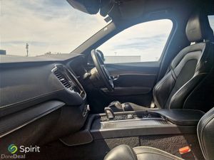 Volvo XC90 T8 R-Design Pro Plug In Hybrid - Image 4