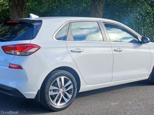 Hyundai i30 2018 1.0 DELUXE PLUS 5dr - FSH NEW NCT - Image 3