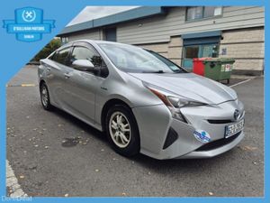 Toyota Prius / 2016 / 1.8 PETROL HYBRID / AUTO - Image 3