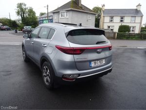Kia Sportage K3 *** DIESEL AUTO*** - Image 4