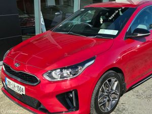 Kia Ceed 1.6 DIESEL GT Line 5DR - Image 2