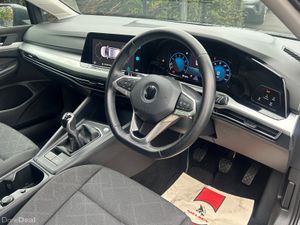Volkswagen Golf 2023 - Image 4