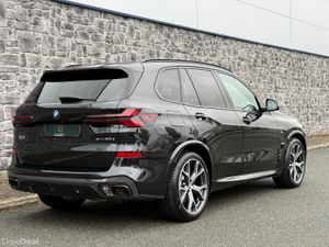 2026 BMW X5 M Sport Pro 50e X-Drive G05 - Image 2