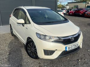 Honda Fit Automatic 2016 - Image 2