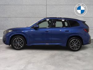BMW iX1 eDrive20 M Sport - Image 4