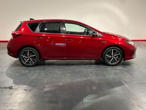 Toyota Auris 1.8 HYBRID - AUTOMATIC - CRUISE CONTR - Image 3