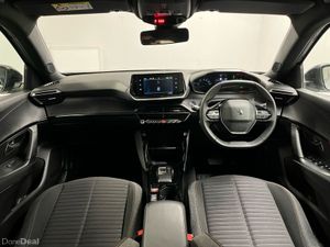 Peugeot 2008 Active Premium+ EV 50kWh 136BHP - Par - Image 4