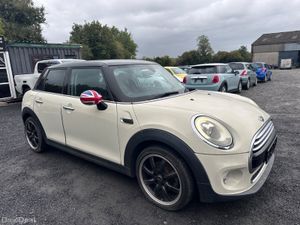 17 Mini Cooper D 1.5 - Image 4