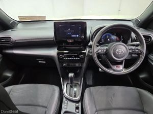 Toyota Yaris Cross 1.5 Hybrid Luna - Image 4