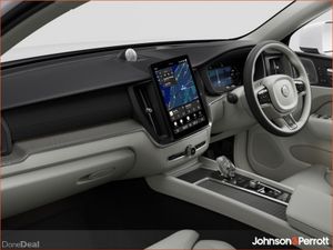 Volvo XC60 T6 356bhp AWD Long Range PHEV Ultra Pro - Image 2