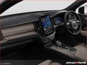 Volvo XC60 T6 356bhp AWD Long Range PHEV Plus Dark - Image 2