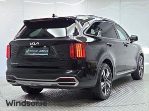 Kia Sorento 2.2 K3 4X2 Diesel 7 seats - Image 3