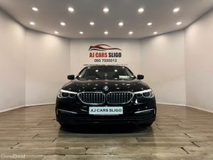 NEW SHAPE • LOW MILEAGE BMW 520d BUSINESS 2019 - Image 3